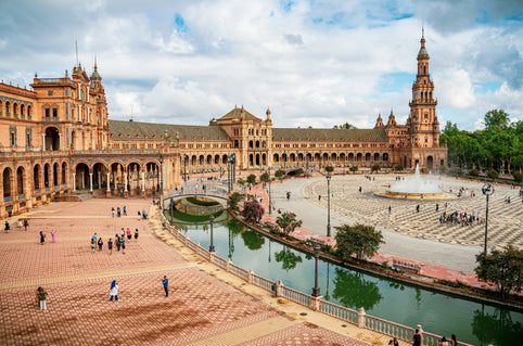 Seville, Spain: Flamenco Streets, Hidden Courtyards & Midnight Dinners