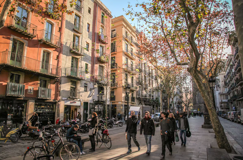 Barcelona, Spain: Food, Nightlife & Everyday City Energy